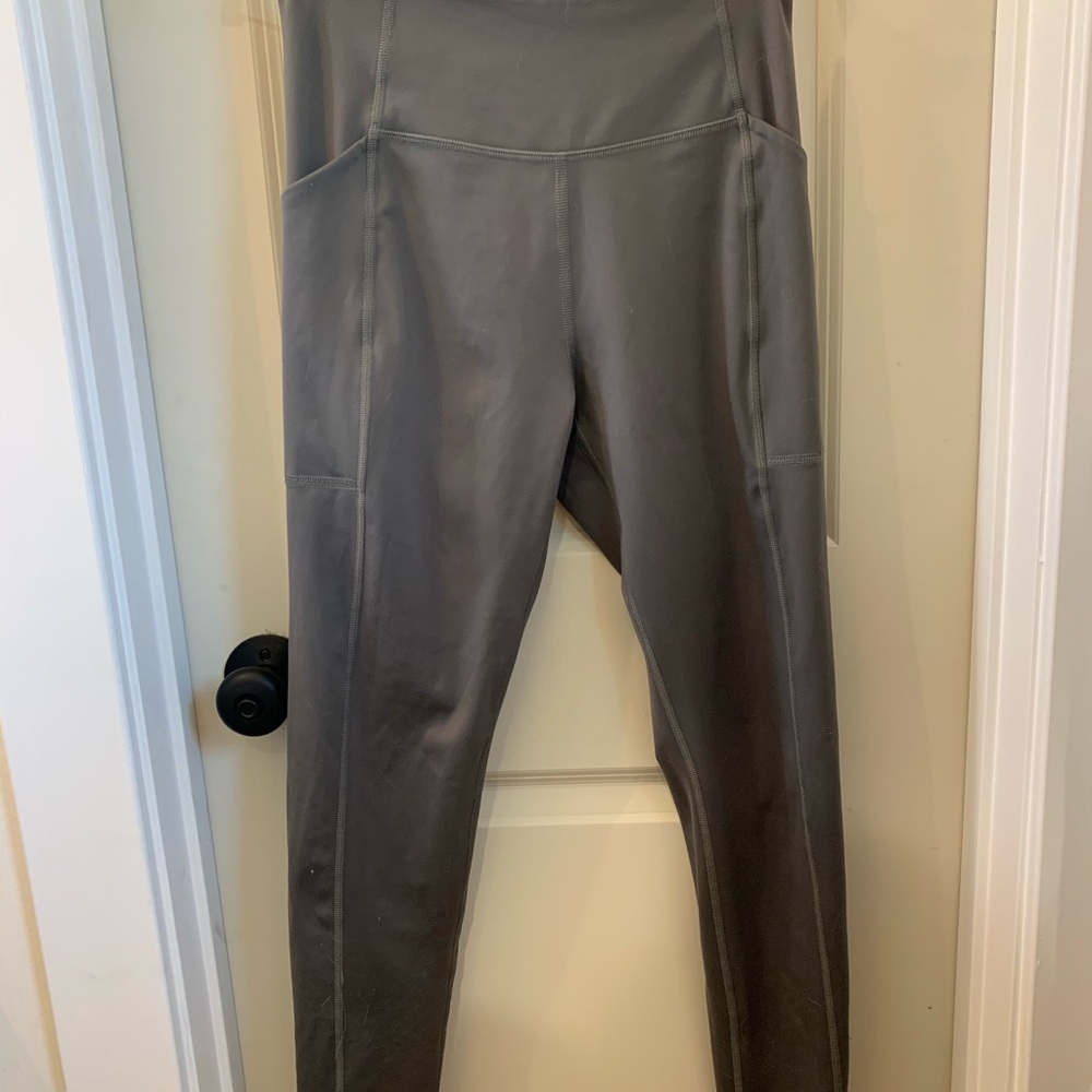 Girlfriend Collective pocket leggings
